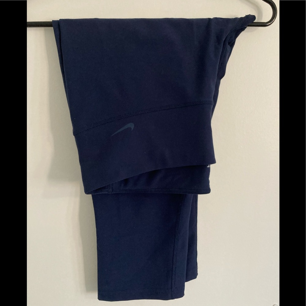 NIKE Dry-fit Navy Blue Capri